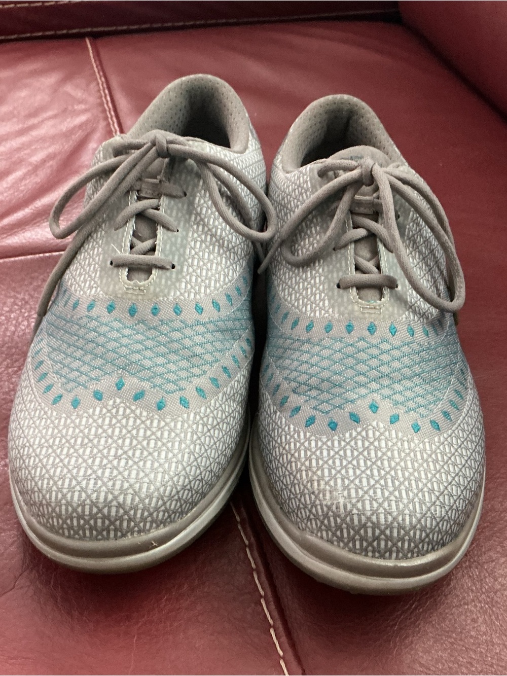 Womens GO GOLF ELITE Skechers Golf Shoes Spikeless Size 7